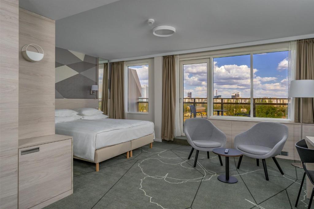 Кровать или кровати в номере Ensana Thermal Margaret Island