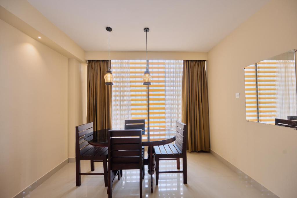 Thekkady Gavi Suites - Junior Suite