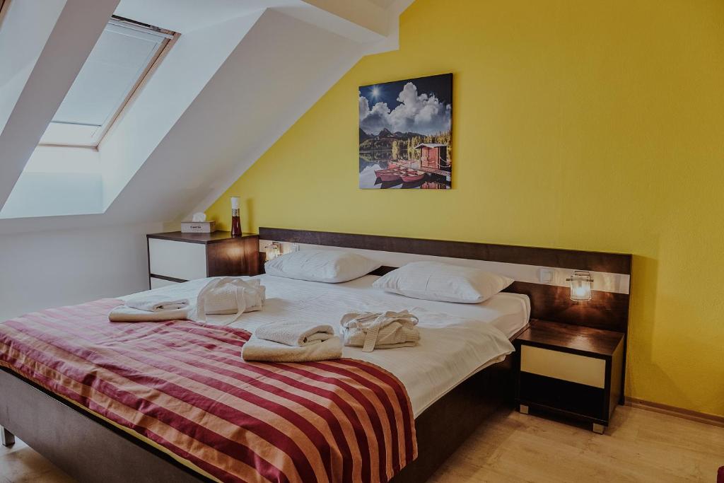Apartmany Gino Besenova - Apartment With Pool View