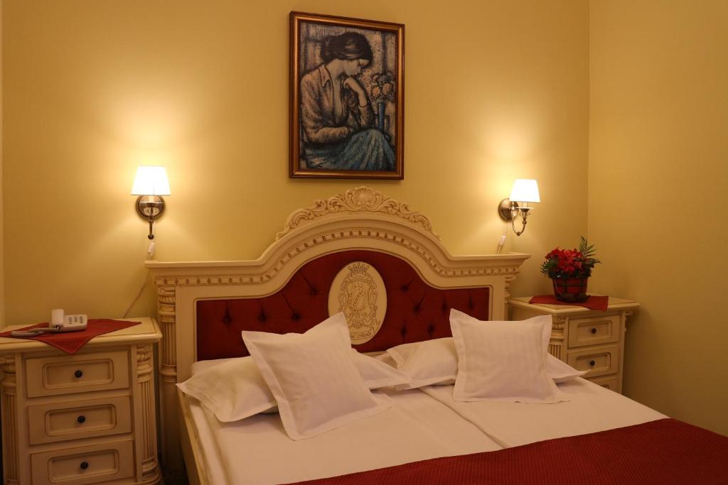 Hotel Astoria - Economy Double Room