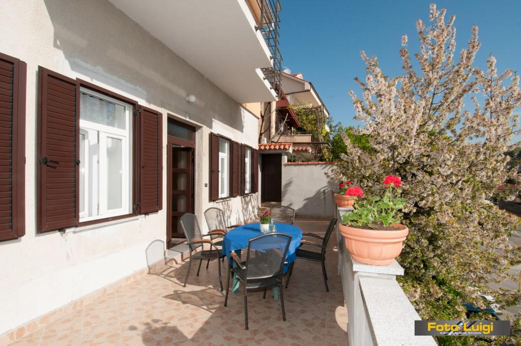 Apartments KOMEL I - 6