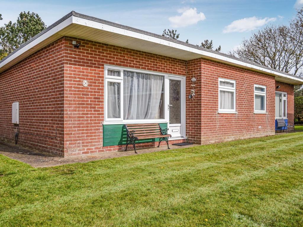 No 31 Uk33199, Mundesley Updated 2024 Prices