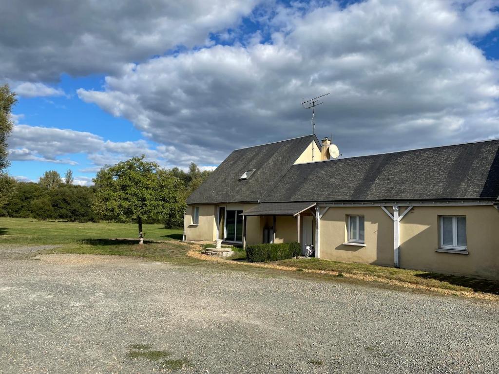 Budova, v ktorej sa vila nachádza