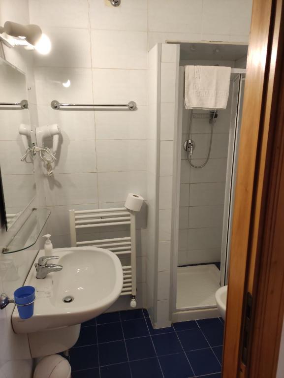 Koupelna v ubytování Hotel Big Bang