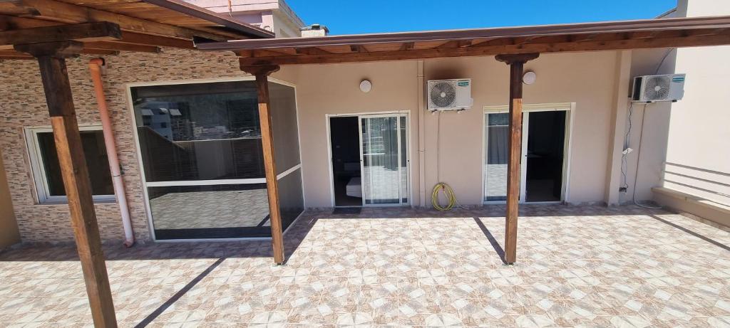 Budova, kde se apartmán nachází