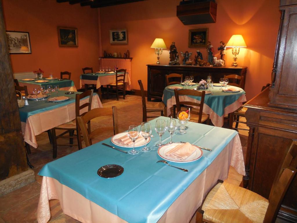 Restaurace v ubytování Hôtel le Lion d'Or