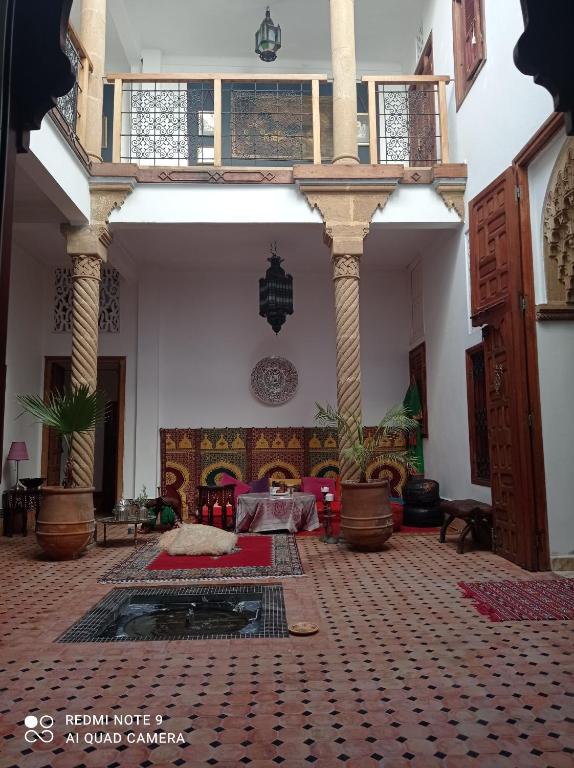 Area soggiorno di Riad Dar Badiaa