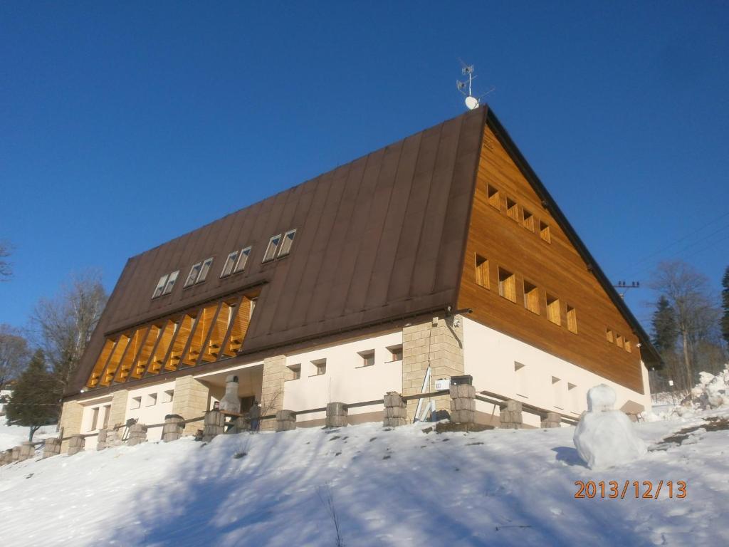 Hotel Vltava v zimě