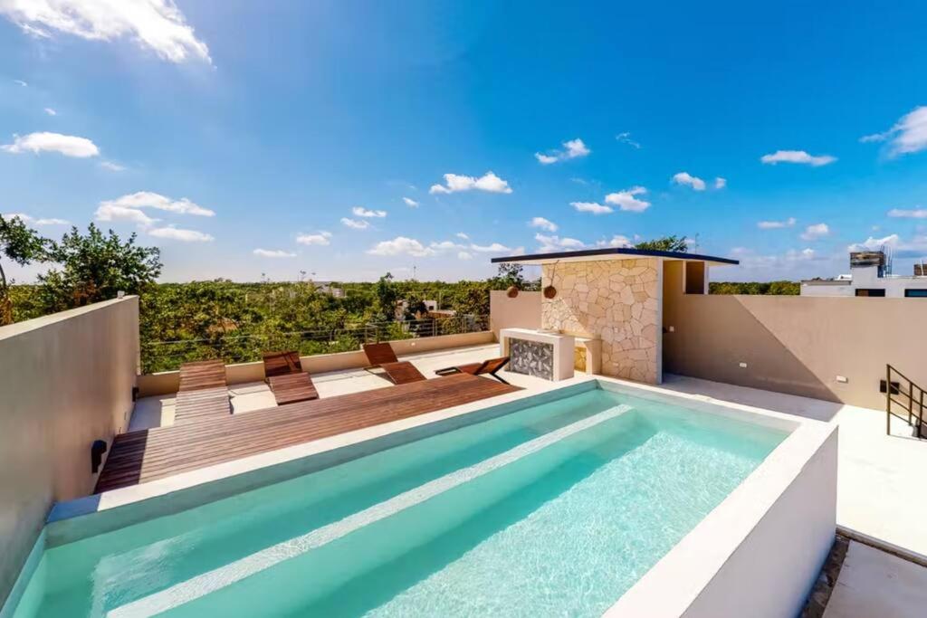 Image showcasing Sosuite | 2BR Penthouse w W/D, Gym, On-Site Bar - Apartments ... - Airbnb