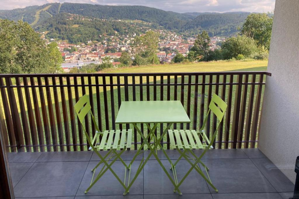 Výhľad na hory alebo výhľad na hory priamo z apartmánu