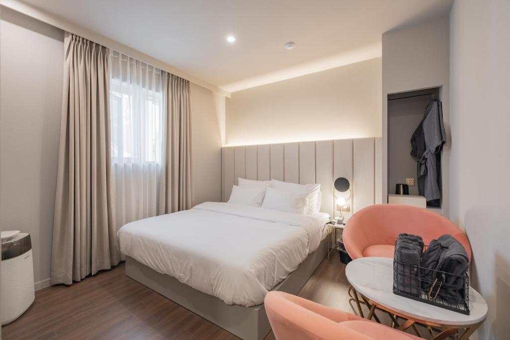 Denbasta Hotel Heritage - 
