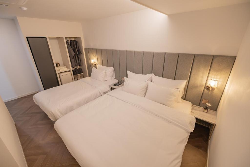Denbasta Hotel Heritage - 