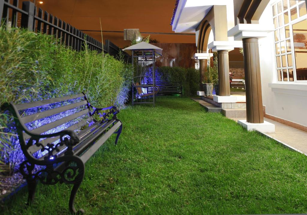 Zahrada ubytování Villa Emilia Hostal