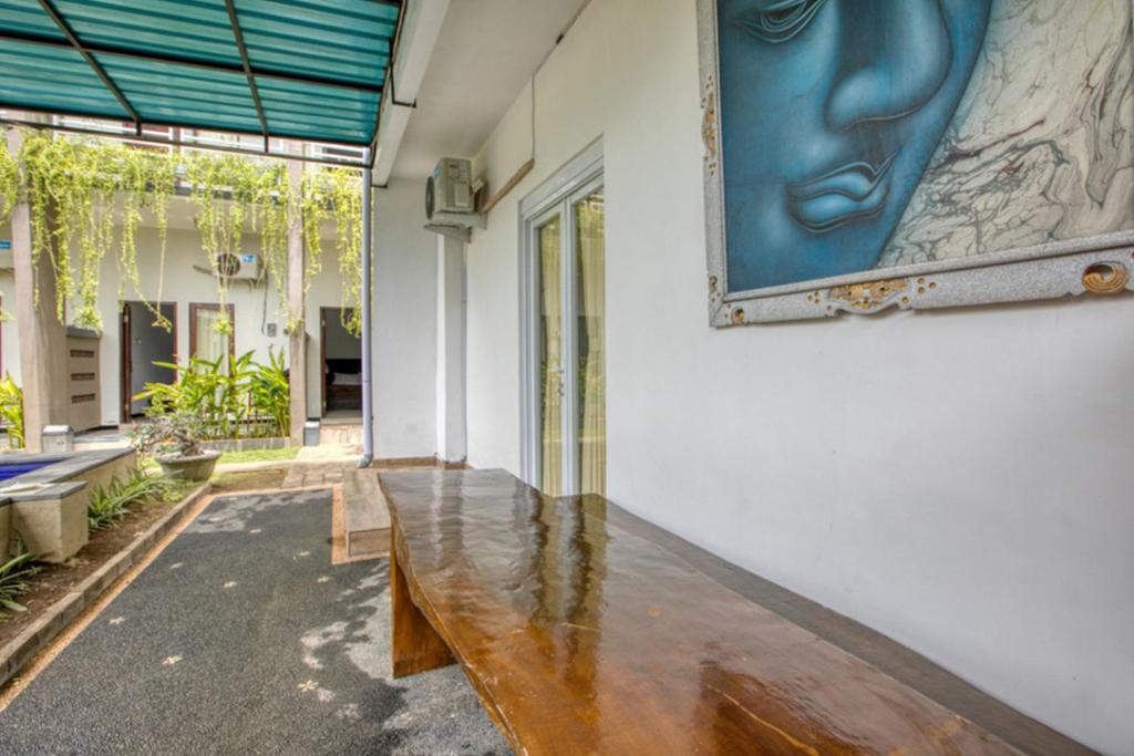 Fotografie z fotogalerie ubytování RedDoorz near Exit Toll Nusa Dua v destinaci Nusa Dua