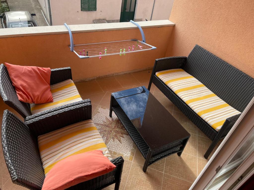 Posedenie v ubytovaní Apartments Dumina