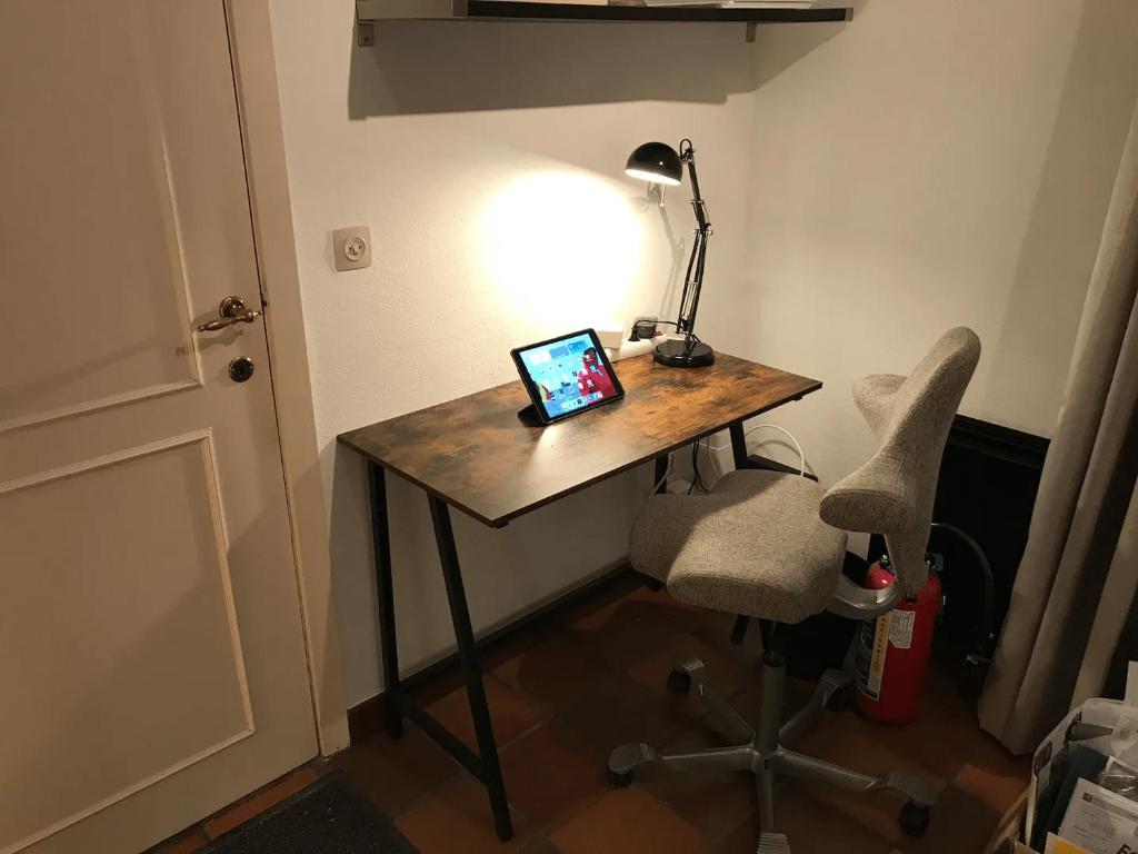 TV a/nebo společenská místnost v ubytování Holiday home Keysersnest