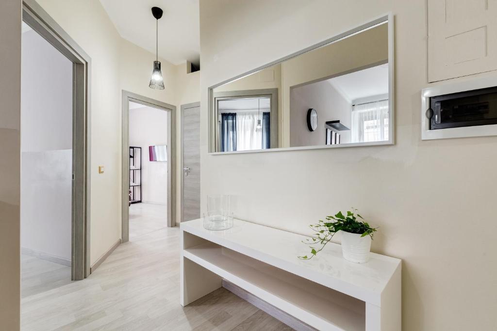 Kép BDC - Prestige 3Bdr 3Bath in Monti District szállásáról Rómában a galériában