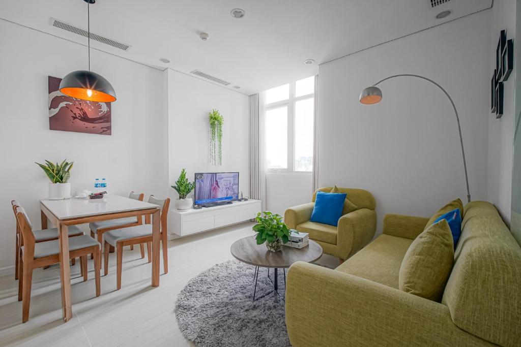 Ben Thanh - Luxury Serviced Apartments - 带阳台的公寓