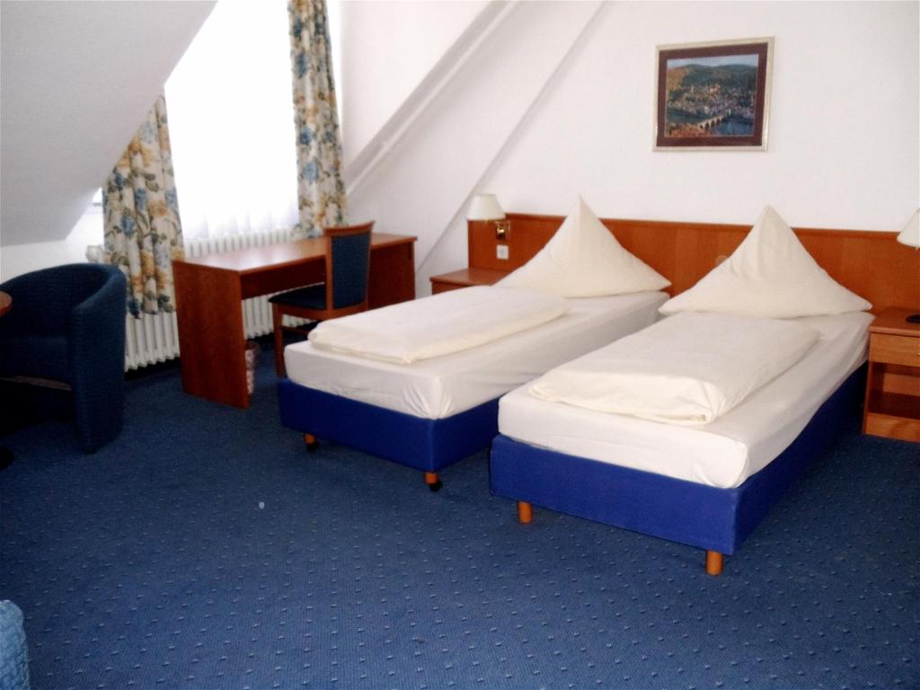 Vier Jahreszeiten - Triple Room