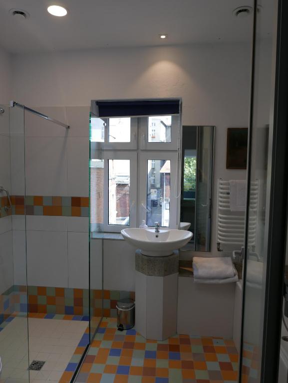 Kúpeľňa v ubytovaní ROOMS BYTOM