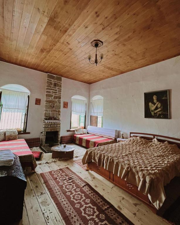 Traditional GuestHouse Permet - Imazhi 2