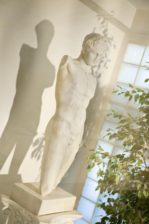 Jason Inn - Resim 22