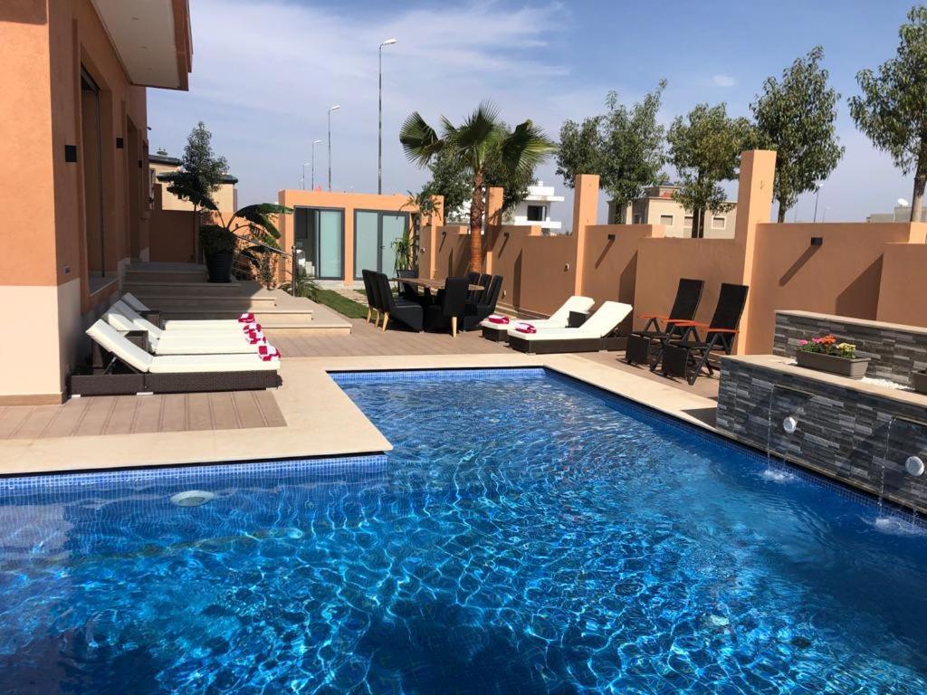 Πισίνα στο ή κοντά στο Villa Arabic House Pool & SPA