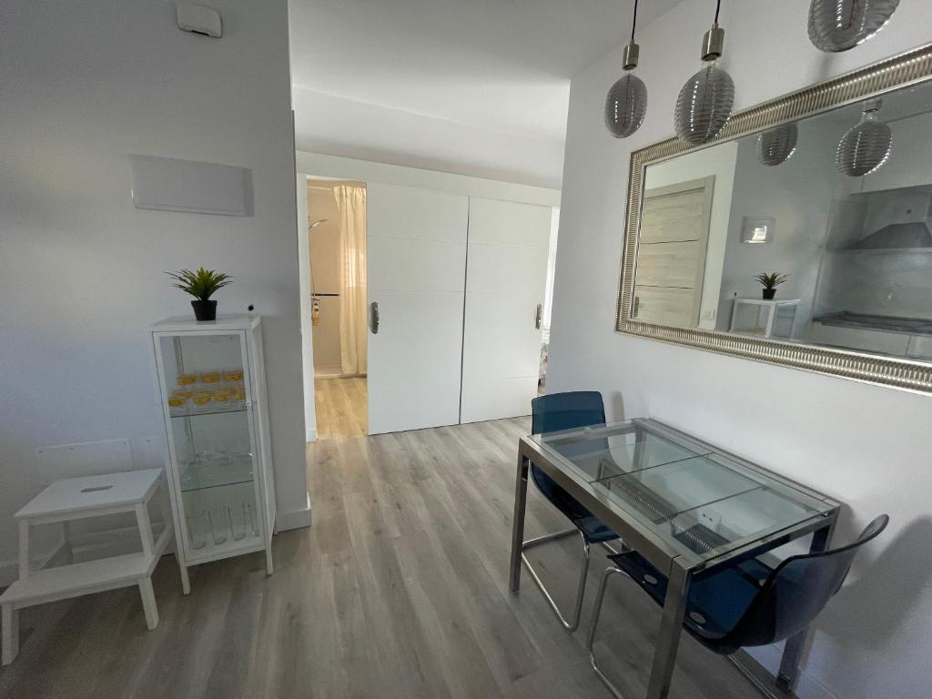 Eras Views - One-Bedroom Apartment
