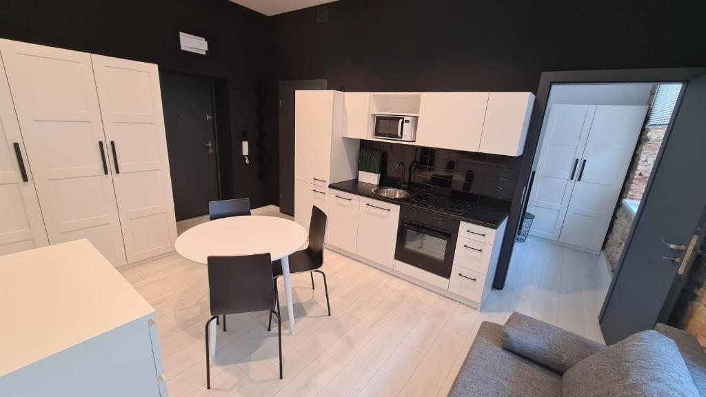 Fotografia z galérie ubytovania Szczytowa Kamienica Apartamenty Blisko Centrum v destinácii Čenstochová