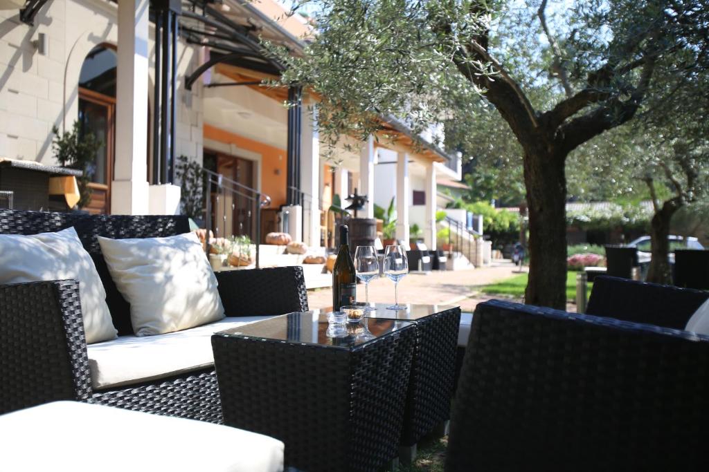 Гостиная зона в Villa Dobravac Wine Estate
