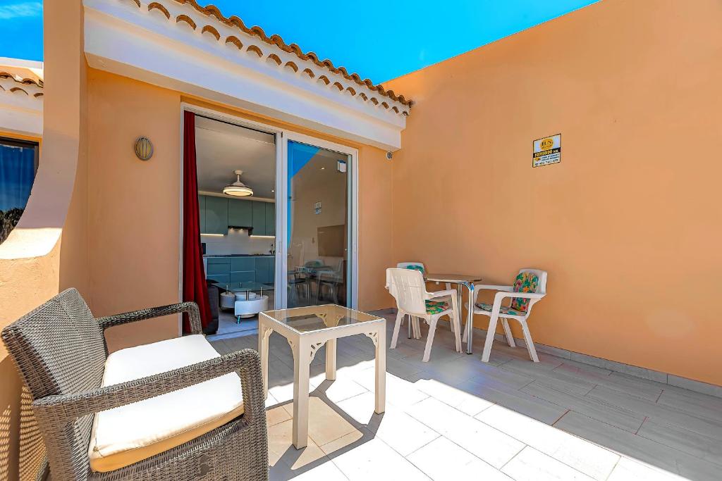 Recently Renovated Seaviews Paradise Court, Adeje – Updated ...