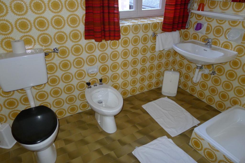 Steinhauswirt - Habitación Triple Básica