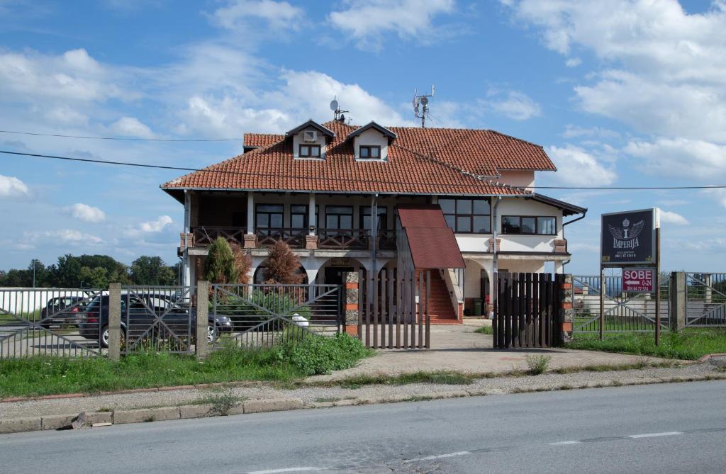 Budova, kde se penzion nachází
