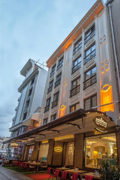 The building in which a szállodákat is located
