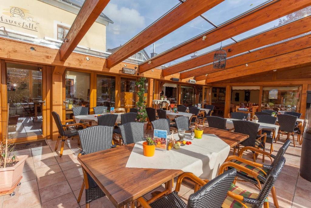Restaurace v ubytování Hotel Am Eifelsteig