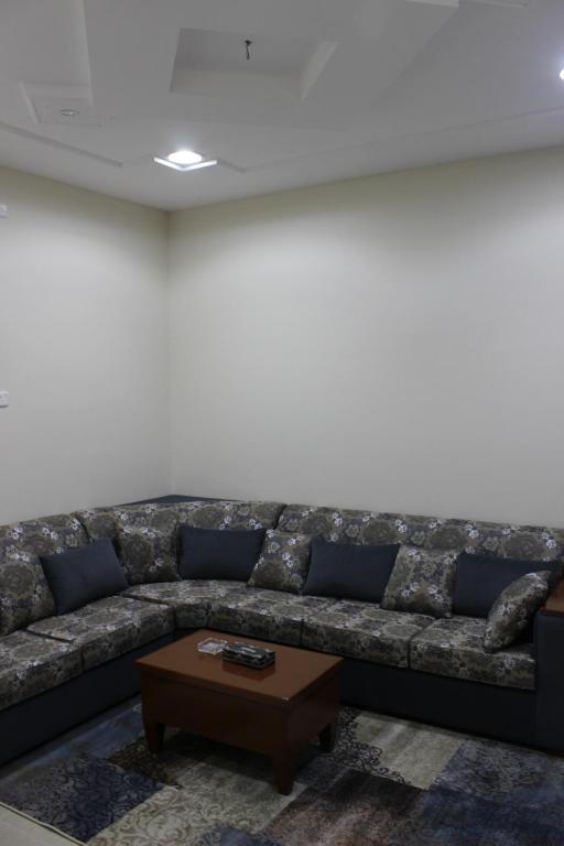 شقق ليالي الشرق للوحدات 2 - Apartamento Estudio