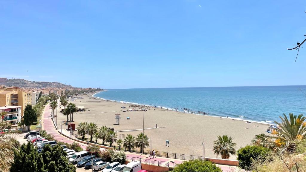 Gallery image of Moderno piso de 3 dormitorios en la playa de Rincon de la Victoria Malaga in Rincón de la Victoria