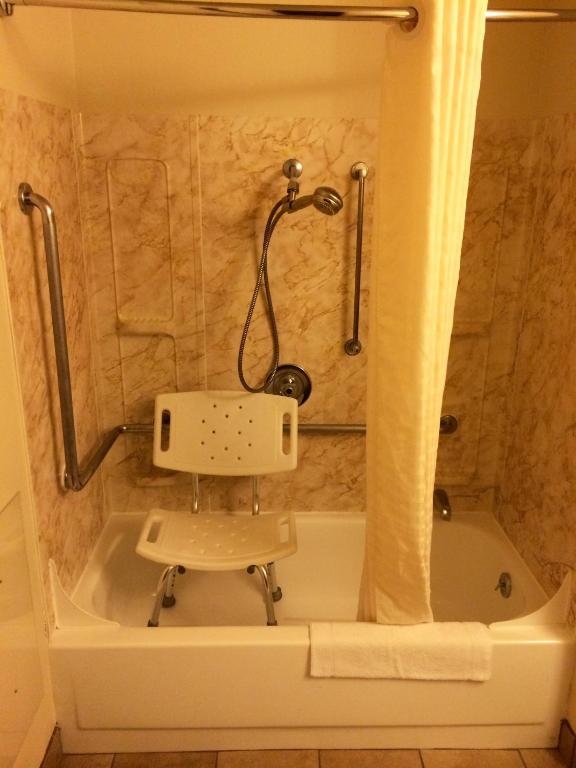 Super 8 by Wyndham Idaho Falls - 大号床间 - 带无障碍设施/禁烟
