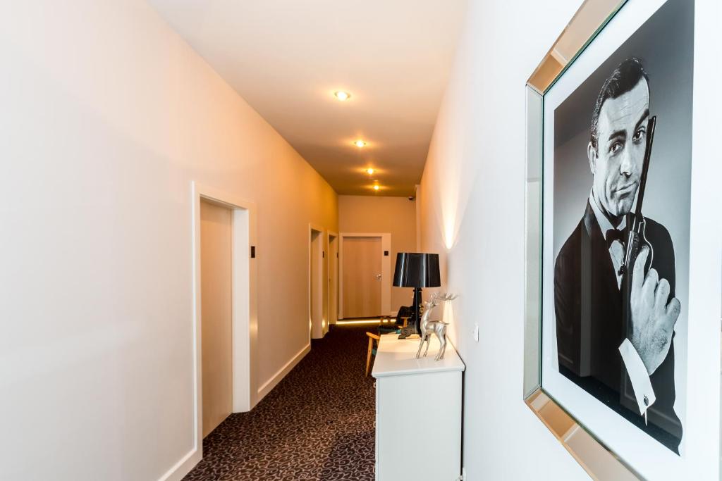 Televízia a/alebo spoločenská miestnosť v ubytovaní Sleep in Hostel & Apartments Stary Rynek