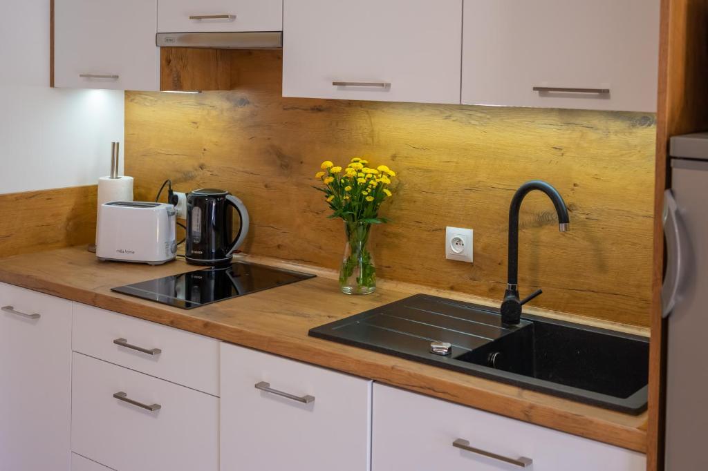 Cucina o angolo cottura di Osada Kępki