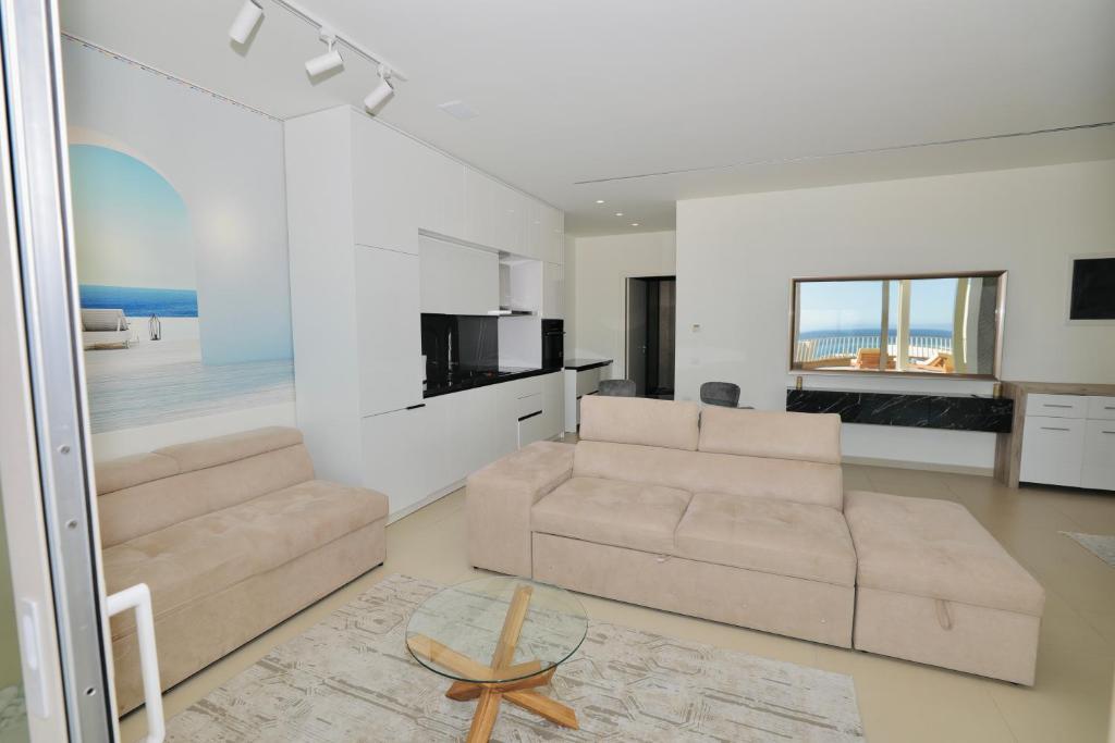 Green Coast Resort & Residences 94 - Image 6