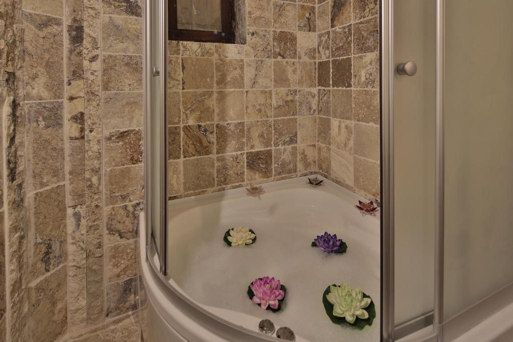 Old Town Stone House - 1