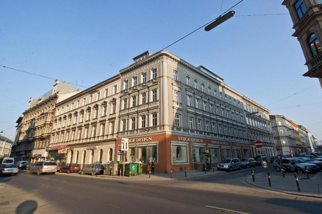 Debo Apartments Schönbrunner Strasse - contactless check in