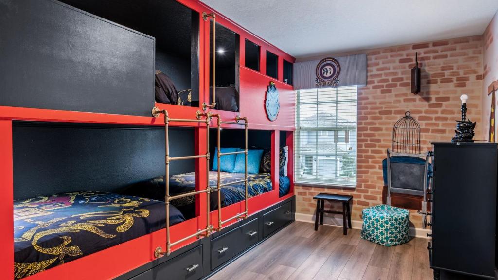 Jump into Minions Reunion!, Kissimmee (updated prices 2024)