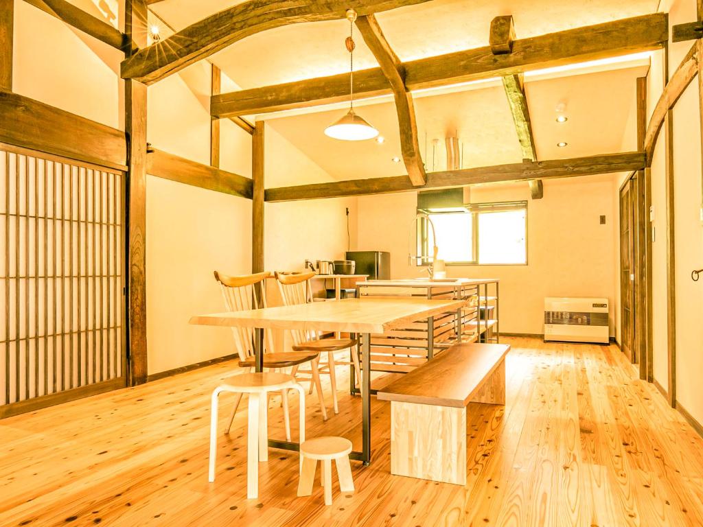 Fotografie z fotogalerie ubytování 古民家　宿　そよも v destinaci Nagahama