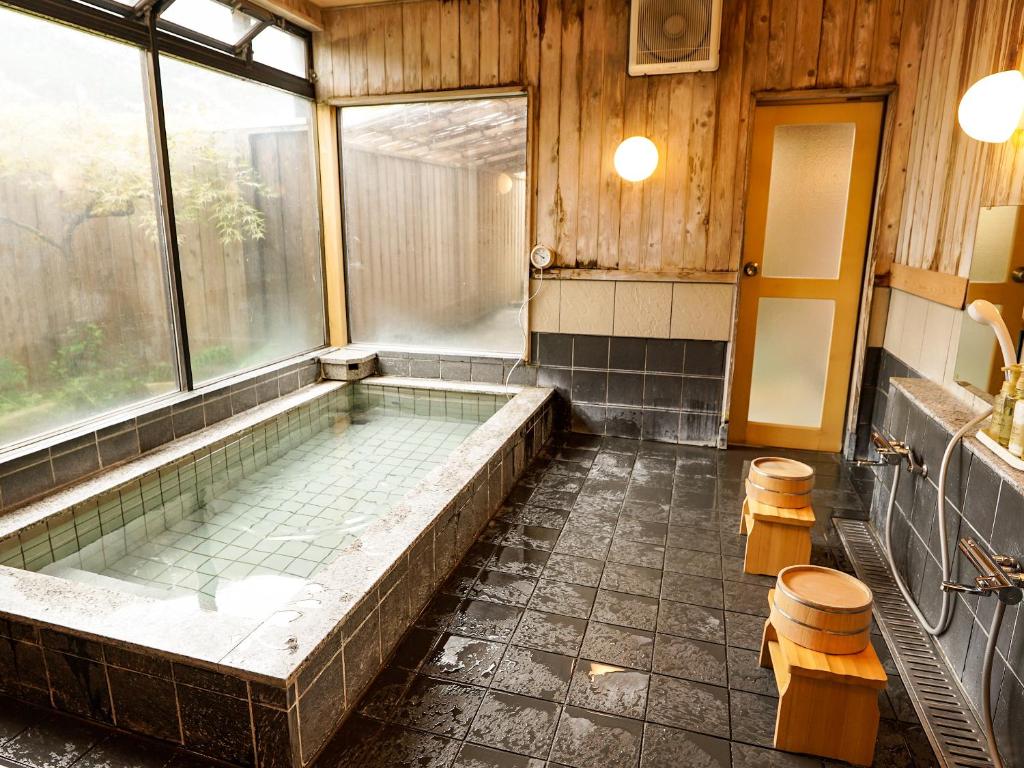 Koupelna v ubytování Hakone Onsen Yuyado Yamanoshou