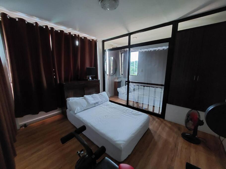 Grace Victoria - Housity