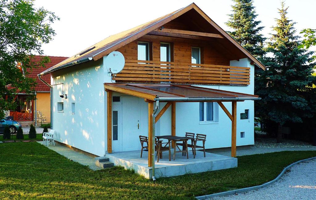 Levendula apartman 8784 Kehidakustány, Viola utca 23. kép - 1