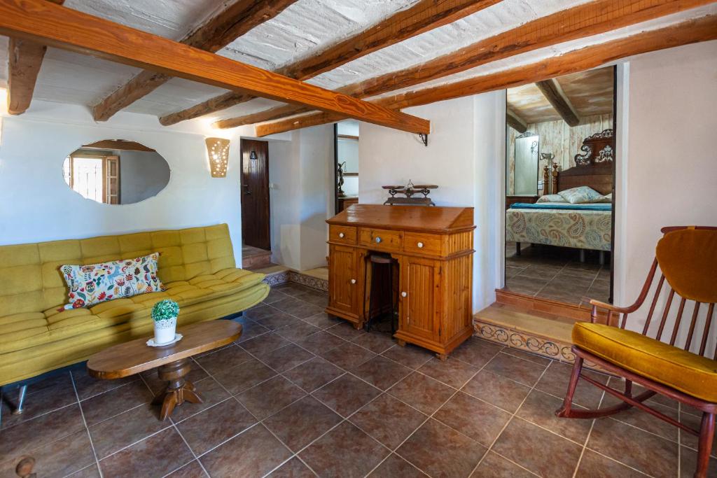 A seating area at Sa Caseta de Santa Maria