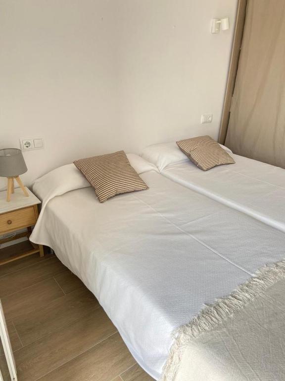 Fotografie z fotogalerie ubytování Grupoandria Villa Estrellas 8 v destinaci Cala'n Bosch